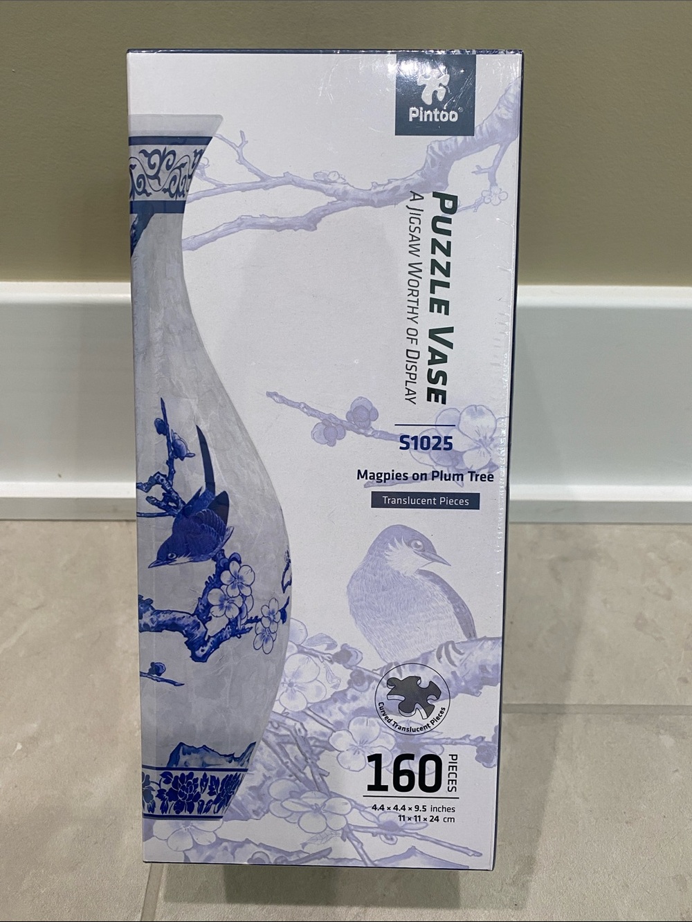 NEW Pintoo 3D Puzzle Vase, Magpies on Plum Tree